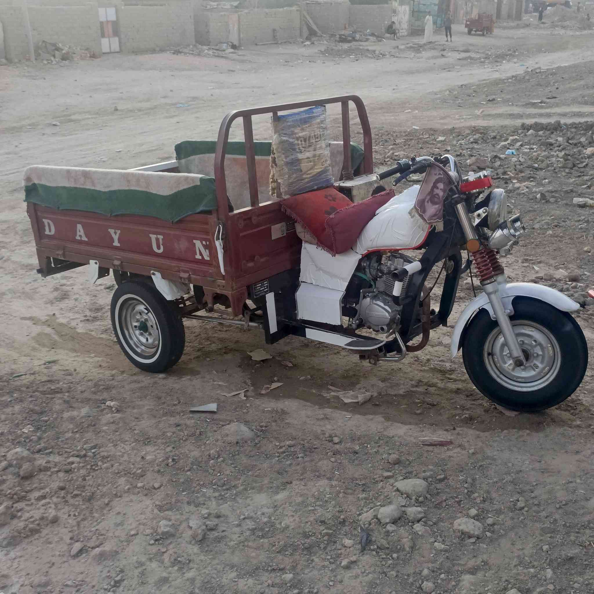 عمي السلام عليكم اعيد النشر بسبب الوعود  الكاذبه  رحمه لاهلك مو شراي لا تراسل وتعبني /دايون موديل /2020/ اوراق كامله اصوليه معرض بهاء /مكاني سوق الشيوخ /سعره 1550 و بيه مجال كلش بسيط /رقمي *********** وبخدمت الشراي
