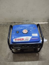 مولد تايكر نضيف اي عيب مابيه السعر 100 وبيه مجال الشراي يخابر 07700774...