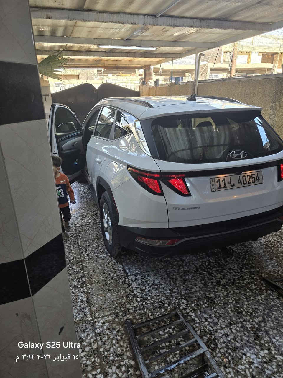 هونداي توسان 2024 السياره كلين وبدون صبغ مكفوله سعره ٢٢٥ وبيهه مجال *********** ماشيه ٨ تلاف زيرو مكاني بغداد يم مجمع بسمايه
