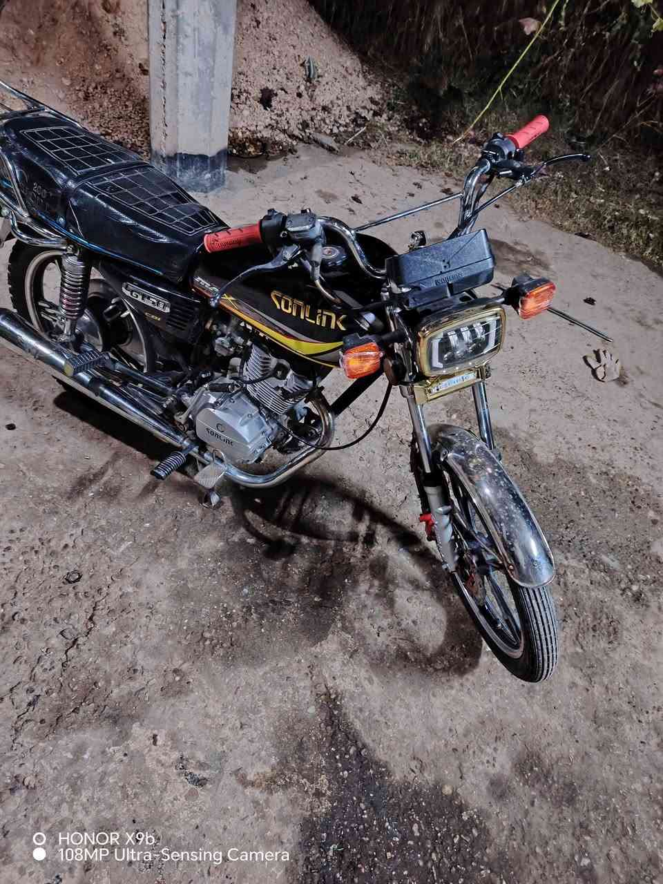 سلام عليكم دراجه سيفان موديل ٢٠٢٣ واواق اصليه مكان الدراجه بابل المحاويل السعر ٥٢٥ وبيه مجال بسيط مكان كفاله عامه من الفتح كهربائيات كله شغاله كفاله عامه ***********
