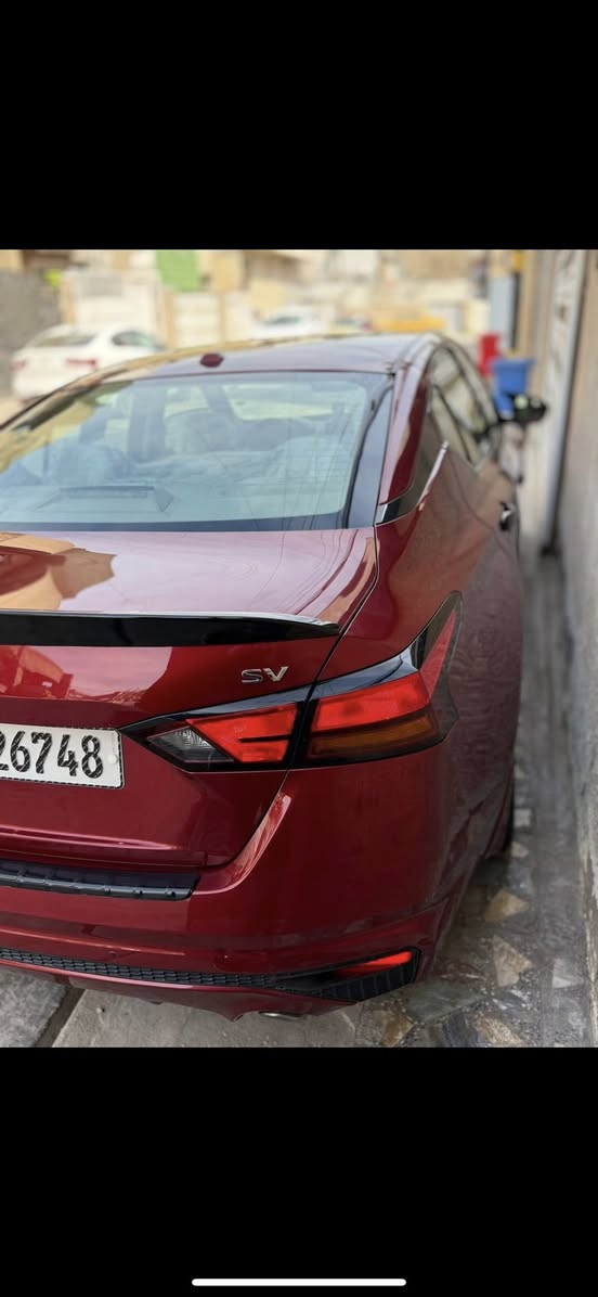 السلام عليكم 
التيما 2019 sv plus 
فول الفول 
تحكمات ستيرن 
تحديد خروج عن المسار 
اوتو بريك 
رادارات
شاشة كار بلي 
تبريد قطعتين 
فتحه سلايت 
نقطه عمياء 
كشن كهرباء تدفئة 
تدفئة ستيرن 
السيارة 1/1 مواصفات 
سعر مناسب 125
السياره جاهزه مناقصهه غير صدر امامي 
مكانهه ديالى رقمهه بغداد 
رقمي ***********
ا
