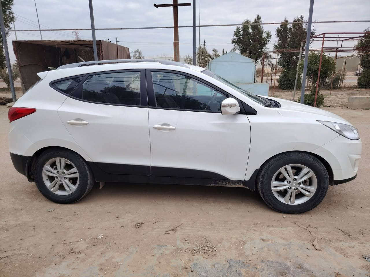 السلام عليكم ورحمة الله وبركاته
للبيع  توسان موديل 2014
وارد خليجي بدون حادث فقط شخط مجرور من الجاملغ للباب وصبغتهن ثنينهن بدون معجون
رقم بابل بسمي تحويل مباشر
مكينه وكير وتبريد  وحداديه   مكفولات
السعر ١٢٧ وبيه مجال مكاني الحله  رقمي ***********
