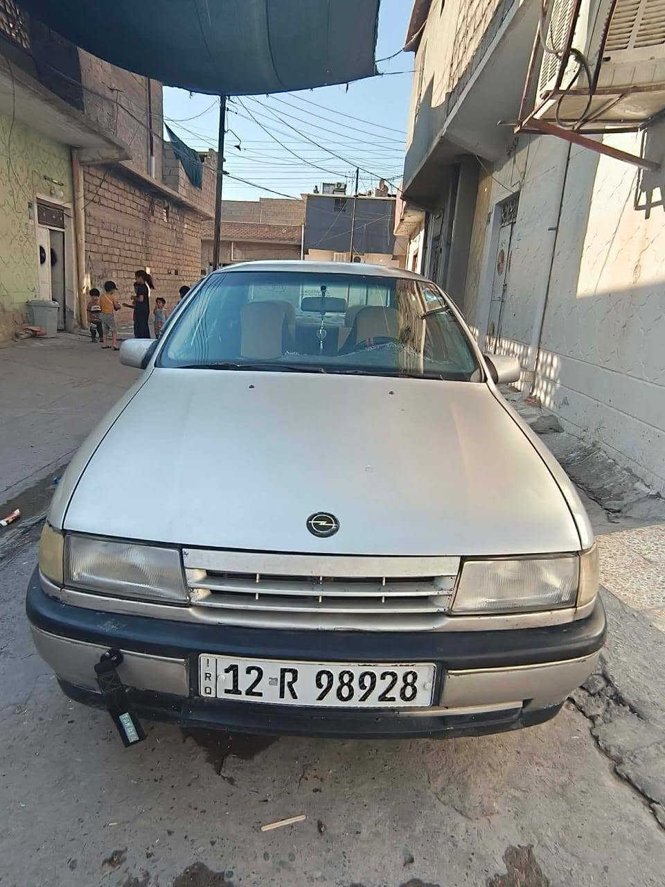 سياره جاهزه مكينه لا صرف ولاه نفخ التواصل عل ارقم***********
