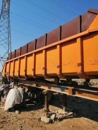 عربانة قلاب • للبيع