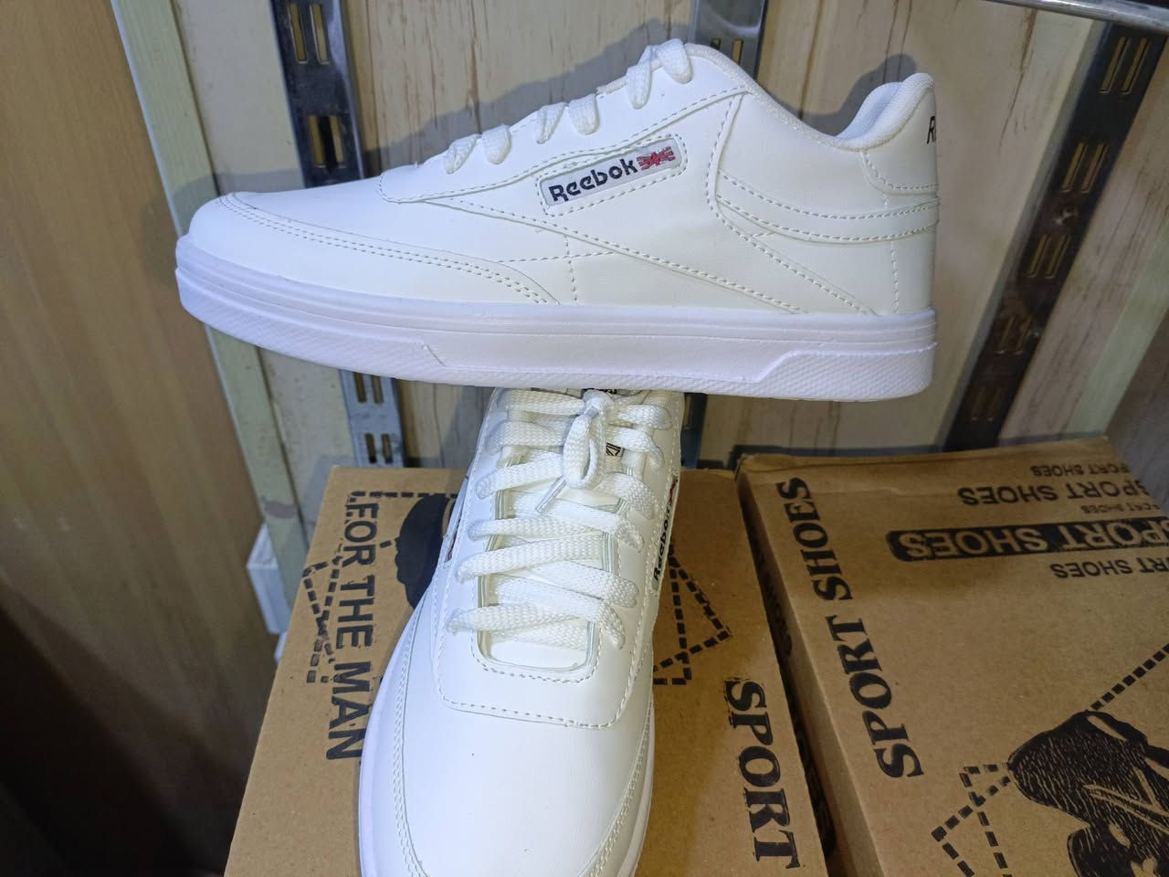 اعلان ..
ترانشوز رجالي فول ماستر كوالتي ماركة ليسيكون الاوربية  قياسات من 40الى 44 لون ابيض كل قطعه كارتون الكارتون لون واحد 
كمية محدودة السعر 6000 جمله للقطعه الواحدة الكارتون 60000الف عشرة قطع


**إذا كنت صاحب هذا الإعلان وتريد حذفه لأي سبب، رجاءا أرسل رسالة إلى الدعم الفني**