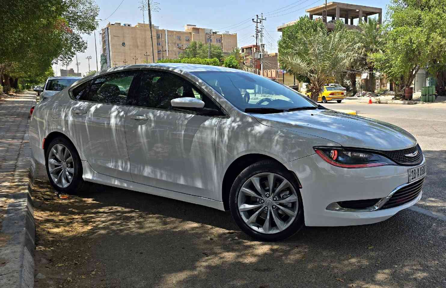 شوف وتمتععع 👌😍😂
كلايسلر - c200 موديل 2016 🤍
الرقم  - بابل دولي ب اسمنه  
السنويه- تاريخ الانتهاء 2030
المحرك والگيـر - مكفولات من كلشي
الحداديه - بحاله جيده جدددآآ
المحرك ـ 3600 v6 صاروخ 🚀
ناقل الحركه - 9 الفئه (s)
الصبغ - ثلاث قطع فقط 🩸
التبريد - ثلج ميحتاج نمدحه v6 بعد
الصرفيه للبانزين - 10 لتر لكل 100km داخل المدينه وبل خارج 6 لتر لكل 100
عداد المشي -             136
رقم الشاصـي - 1C3CCC AG1GN100904

الموصفات 🟰 〽✔

داخل لونين جلد قرميدي بلاد 🤎 ملكي
شاشه كبيره  اوباما بلاد + تحكمات
كشنات 7 وضعيات كهرباء
شفتات بلسترين + تحكمات جهتين
بصمه ابواب + بصمه تشغيل
لاين زينون عدسات الشيطان لون 🔴
لدات ترحيب مكلفتنا 250 الف
سايد بريك اوتو يقفل وحده ع p
ويل اوبما بلاتين يوم 🤍
كروز سرعه 🚀
مري كهرباء
لــد عدسة الشيطان

ملاحضه 🔴  السياره عليهه صيانه وادامه فوريه ولا گلوب مشتغل بل دشبول مابيهه نقص او عطل نهائيآ ابدآآآ متعوب عليهه

ملاحضه 2 🔴 السياره مشتغلهه نانو سيراميك ضمان 3 سنوات ع البدي وابو مركز ومشتغل سيارته ونته تخيل النضافه ✅

العنوان كربلاء السعر (98) مجالهه حك جيتك وغير مبري الذمه اليكسر بيهه
*********** وتساب اتصال ✅
*********** اتصال فقط رجاا🚫
