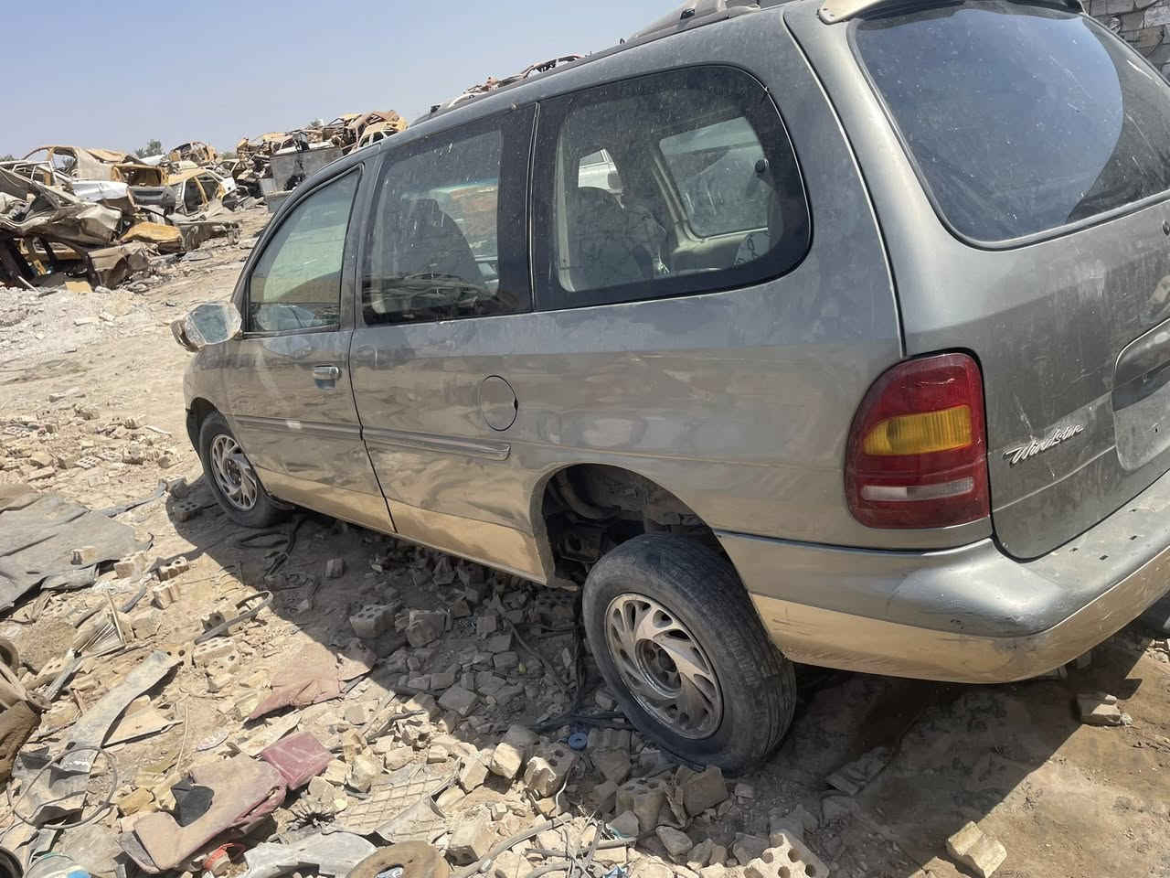 سلام عليكم فورد تفصيخ تفصيخ شتحتاج اتصل ***********عنوان بغدادجسر ديالى الجديد
