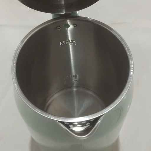 ☕✨ غلاية FAIRLADY الأنيقة لسرعة وراحة كل يوم!

سعة كبيرة 2.5 لتر تناسب العائلة والمكتب 👨‍👩‍👧‍👦
غليان سريع مع إيقاف تلقائي لأمان أكثر 🔥
تصميم عملي بقاعدة دوّارة 360° وسهلة الاستخدام 🔄
فلتر قابل للغسل ومواد آمنة BPA Free 💧
يوجد خدمة توصيل لجميع المحافظات بغداد, العراق


**إذا كنت صاحب هذا الإعلان وتريد حذفه لأي سبب، رجاءا أرسل رسالة إلى الدعم الفني**