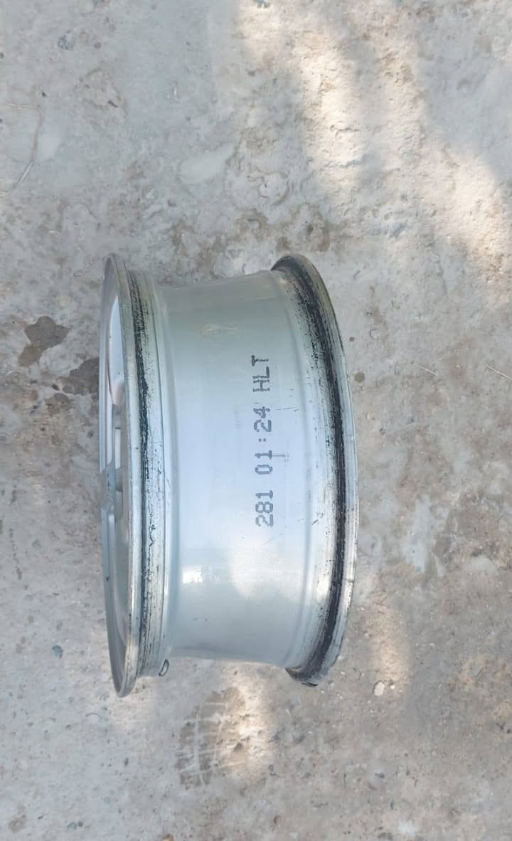 سلام عليكم تخم 4ويل كب جدد للبيع***********
