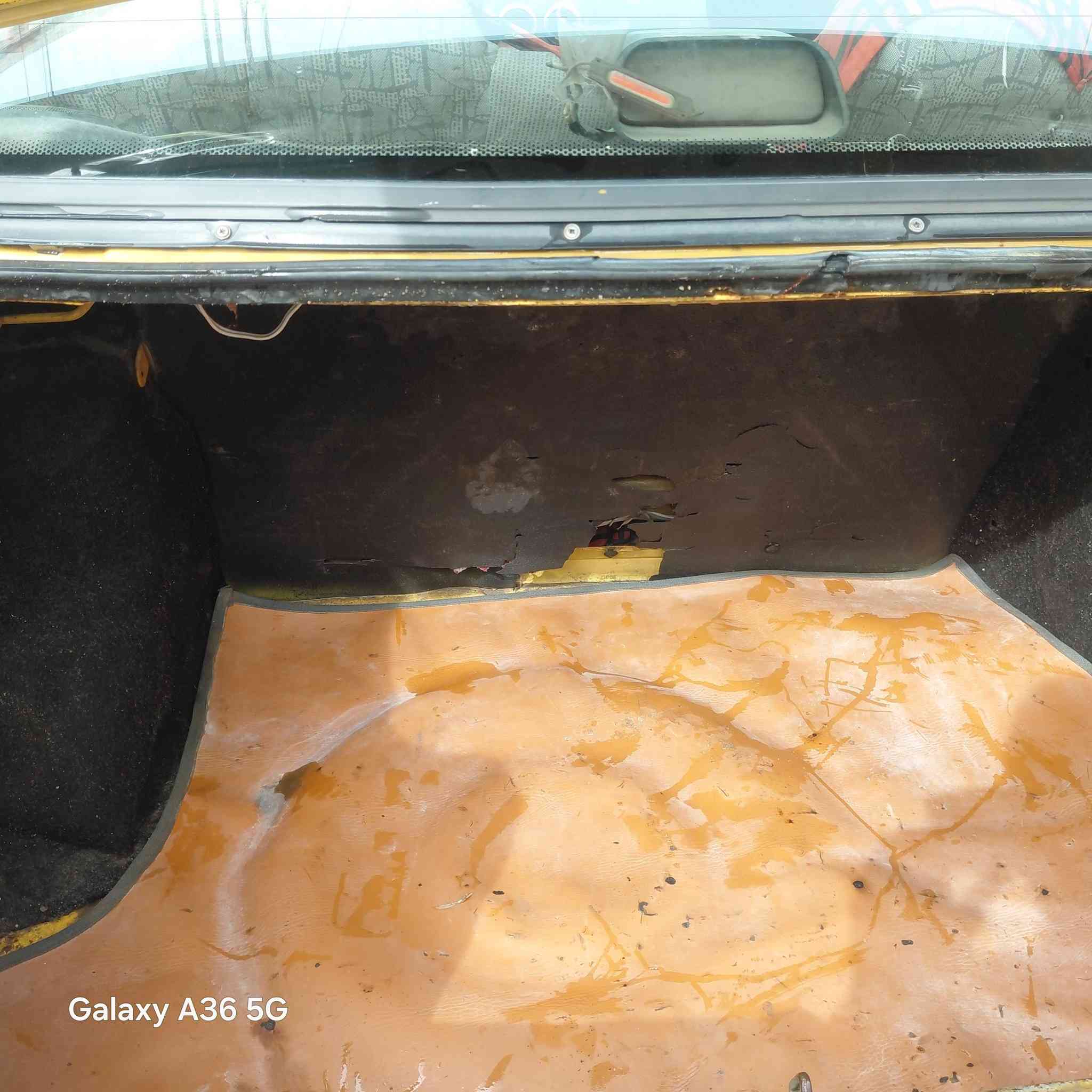 السلام عليكم اللبيع سابيه مديل٢٠١٢ مكينه كير صدر مكفول  شواصي مكفول  سياره  رقم بغداد الماني مصفره هيه وغرامات تحويل مباشره سنوية ٢٠٢٧ مكاني بغداد  السعر ١٨ سياره جاهزه من اي نقص رقم ***********
