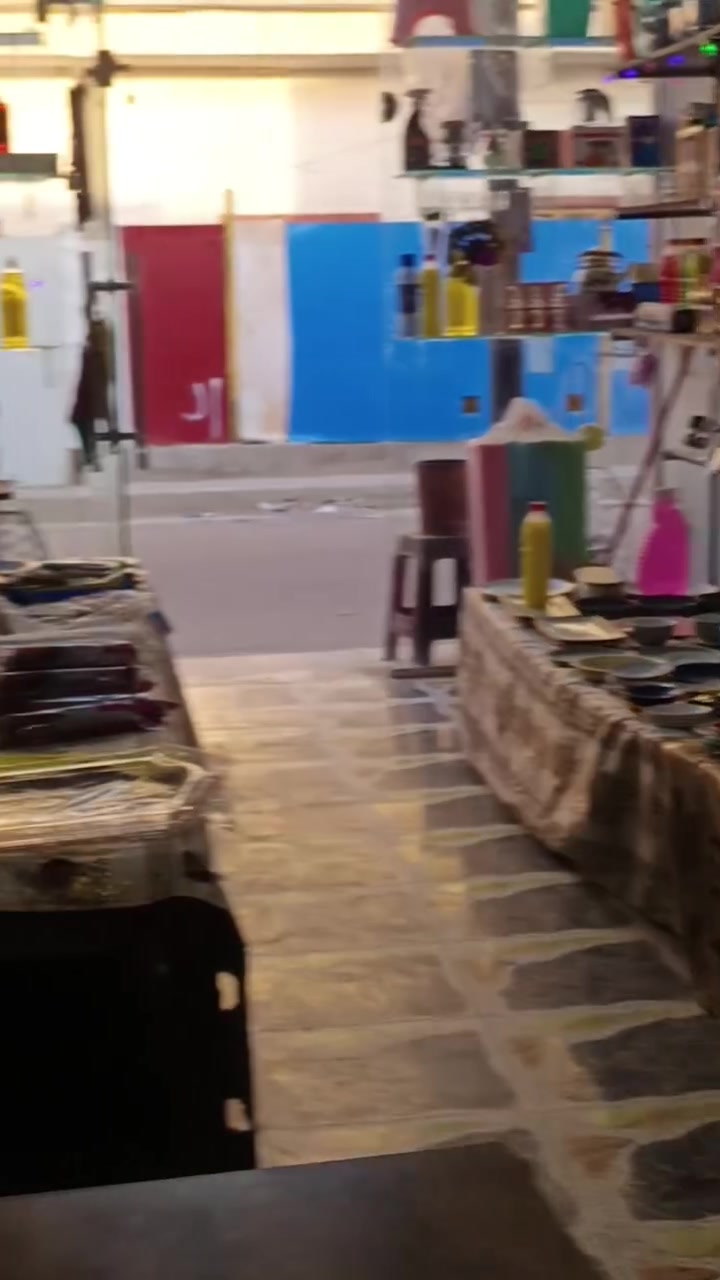 سلام عليكم غراض منزليه ابيع شلع قيم بل يرضاها الله وتصل ***********
