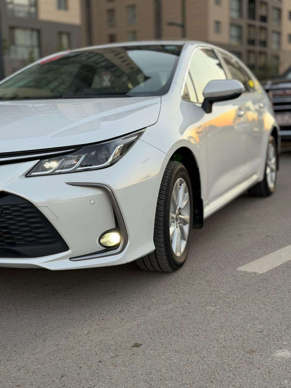 السلام عليكم كورلا موديل 24 ساز  هايبرد وليس صيني فول مواصفات رقم بغداد تحويل ثاني يوم سيارة على وضع الشركة داخل الضمان زلغ مابيها ماشيه 16 الف مكان بغداد اي استفسار *********** واتساب متوفر
