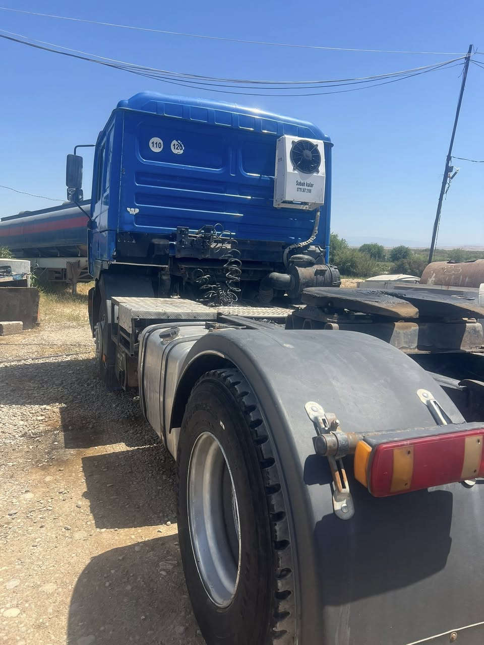 بۆ فرۆشتن 2001 سیاریە جائیزە  توخم تایەی تازە لەژێری تی بێ نووقەسانیە  تنکری لەسەر ڕبەتە  رقم سلیمانیە سعری 75گەلا تۆزێ مجالی تیایە  شوێن کەلار 
ژ.م ***********
