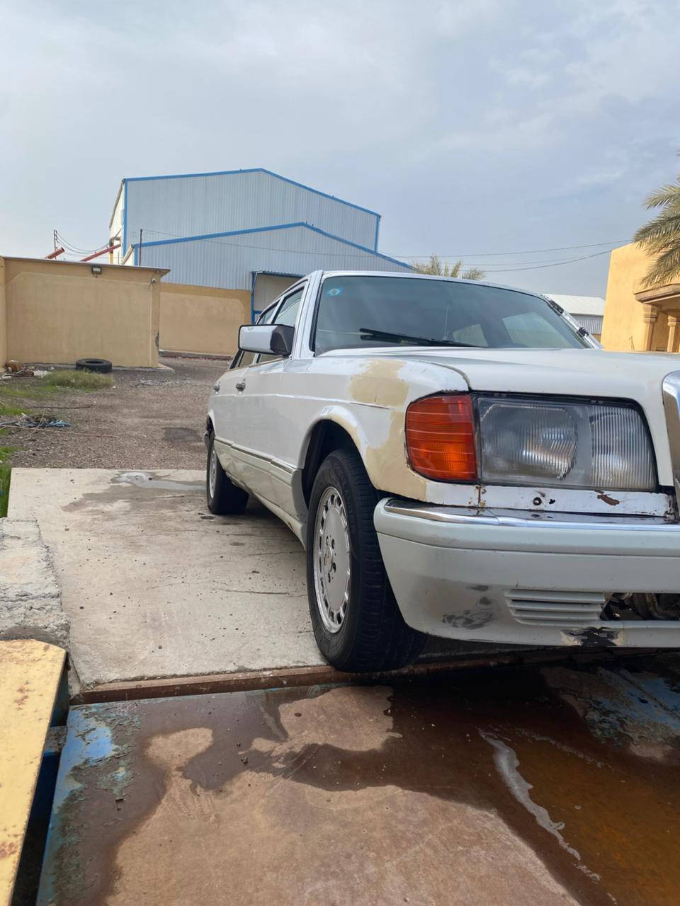 سلام عليكم مارسدس جامبو موديل ٩٠سياره حلوه خير من الله مكينه عنكبوت شاده جديد حداديه خير من الله قواعد دبلا سليمات رقم أنبار دولي السعر ٥٥مال بيع وذا اكو مراوس ترهم حسب القناعه لتواصل ***********خاص مفتوح واتساب .
