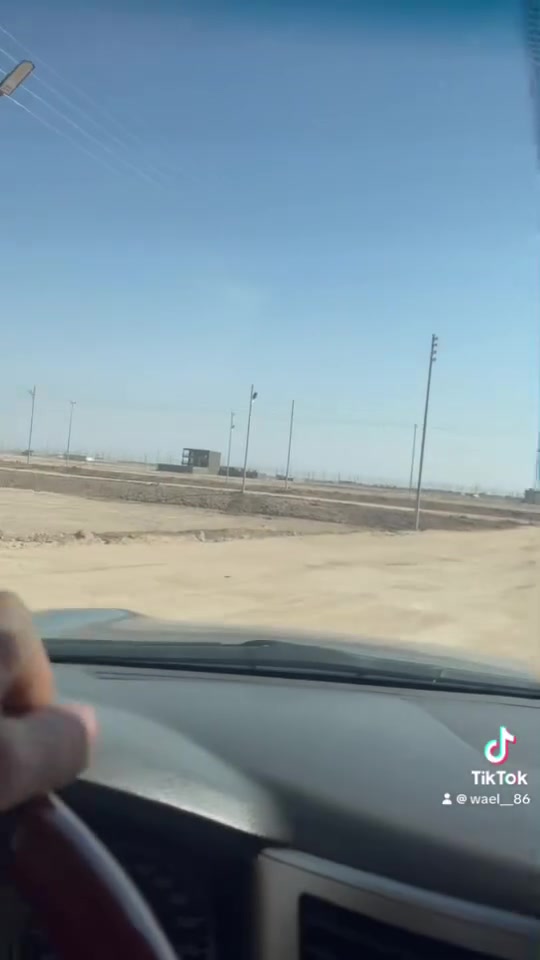 تتوفر قطع اراضي مساحات ٢٥٠ شوارع ١٢و ١٥ و ٢٠ ماء كهرباء تبليط و انارة ، الاكوات مقاطعة ٢٧ تبعد ٢ كيلو عن مدينه النرجس 
للتواصل ***********  _  ***********
