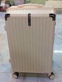 اكسسوارات شخصية • تفاصيل ناقصة