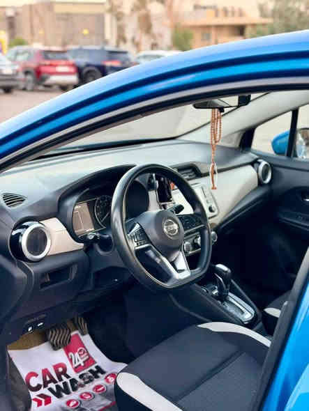 نيسان فيرسا 2021 للبيع 
مواصفات SV
شاشه 
كامره خلفيه دواره
حساسات خلفيه 
رادار جانبي بالمرايا 
رادارات امامي (تنبيه خروج مسار) 
تحكم ستيرن كامل
بصمه 
اشاير مري
وباقي المواصفات الاعتياديه 
ماشيه 61 الف ميل 
الحادث جاملغ وبنيد ايرباك ستيرن طاك فقط
والباب الخلفي جهه السايق مرشوش كلير
السعر 103 وبي مجال 
للأستفسار 
***********
