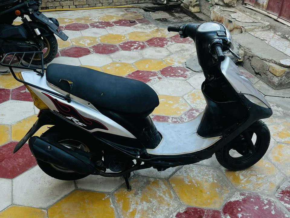 ماكس عدله للبيع ما نقصه شي دراجه كامله سعر550وبيه مجال  مكاني ناصريه مركز حي الشهداء ***********
