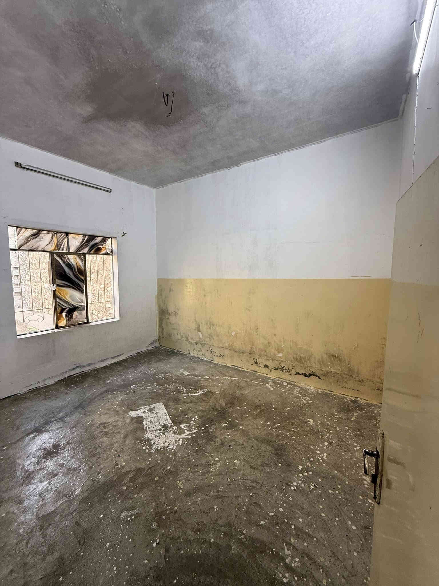 دار لليجار 🚪✅
موقع حي الوحدة 📍

مساحة 275 📏 📐 

بناء شرقي 🔨 🚧 

ثلاث غرف 👨‍🦰👩‍🦰🧑‍🦰

صالة واسعة 👌✅✅

مطبخ 🧑‍🍳🍕🍱

حمامات 🚽 🛁 🧼 

حديقة داخلية واسعة 🌳 🌲 

المنزل كامل بدون نقص ✅✅

بدل الايجار 250 🔐💵💰💸

للتواصل : 📱 

📱 ***********

📱 ***********

#عقاراتي
#عقارات
#عقار
#للايجار
