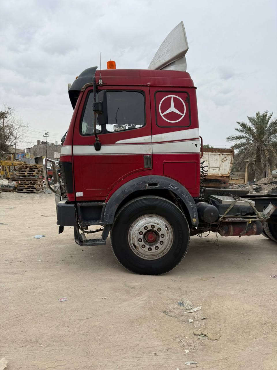 سلام عليكم لبي كرواتي مديل 95 الكزز سنويه للغاليه 2029 بسمي العنوان بصره الاستفسار اتصل علا الرقم وتساب  ***********
