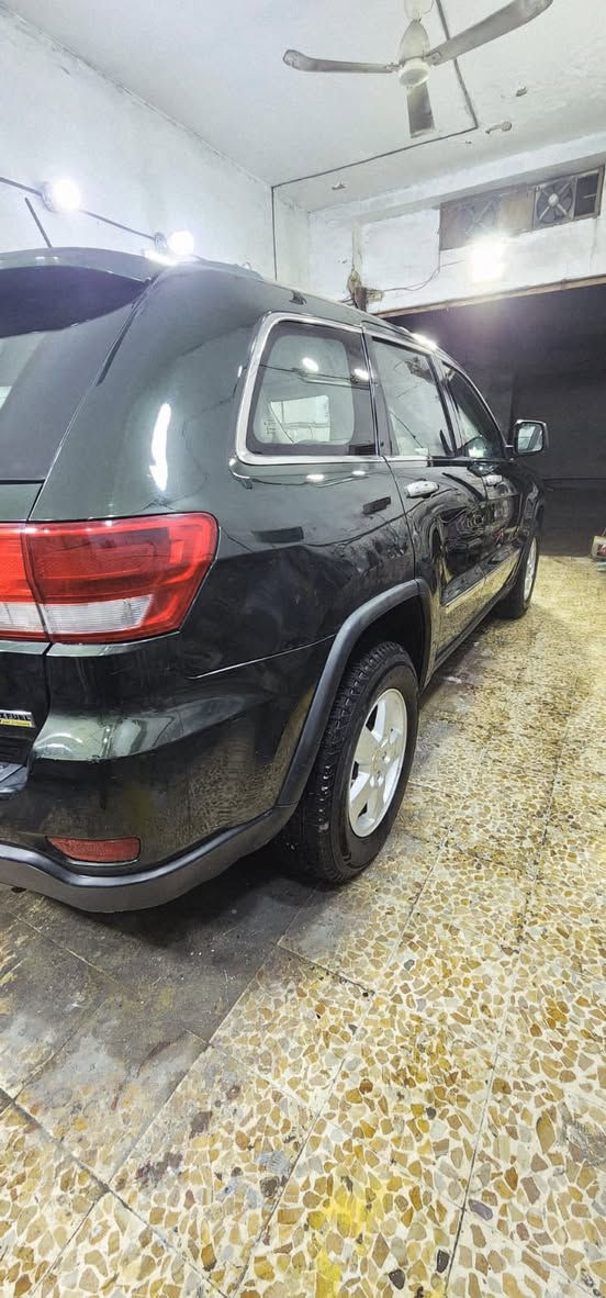 جيب لاريدو 2011 زيتوني كفالة مكانين بارد بسيط رقم بغداد بااسمي رقم هزة سنويه جديد 6سلندر سياره جديدة جاهزة للاخير كير مكينه حدادية تايرات تبريد تدفئه داخل عسلي جلد كشن كهرباء كامره بصمة منضومه زينون او مراوس حسب القناعه
155 مكاني ميسان ***********
