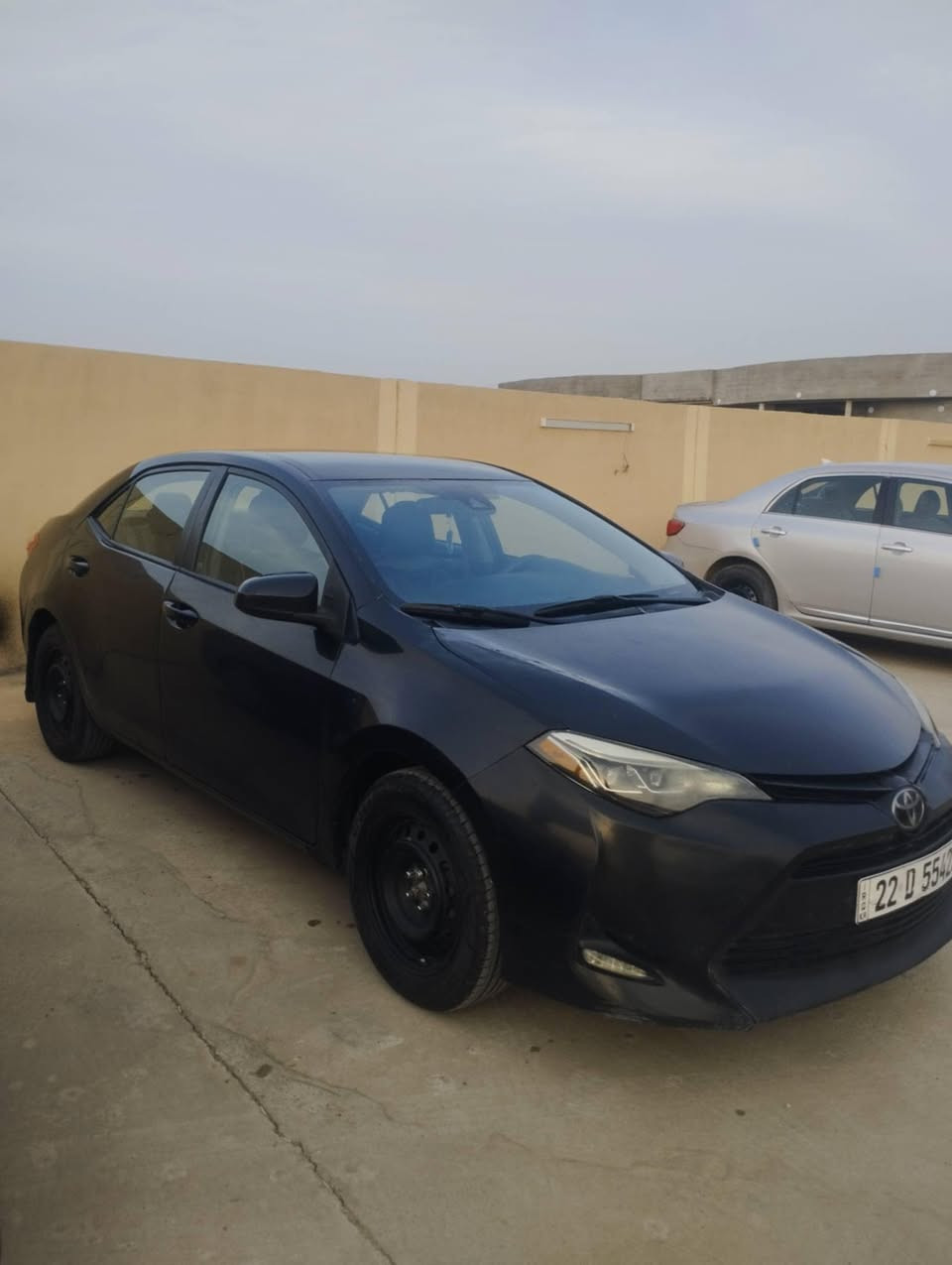 سلام عليكم 
كورلا للبيع كندي 
موديل 2018 
سونار بل منشور 
كير ومحرك شرط 
تواير وصدر تبريد ثلج جددد
السعر 128 وبيها مجال للطيبين 
الرقم ***********
