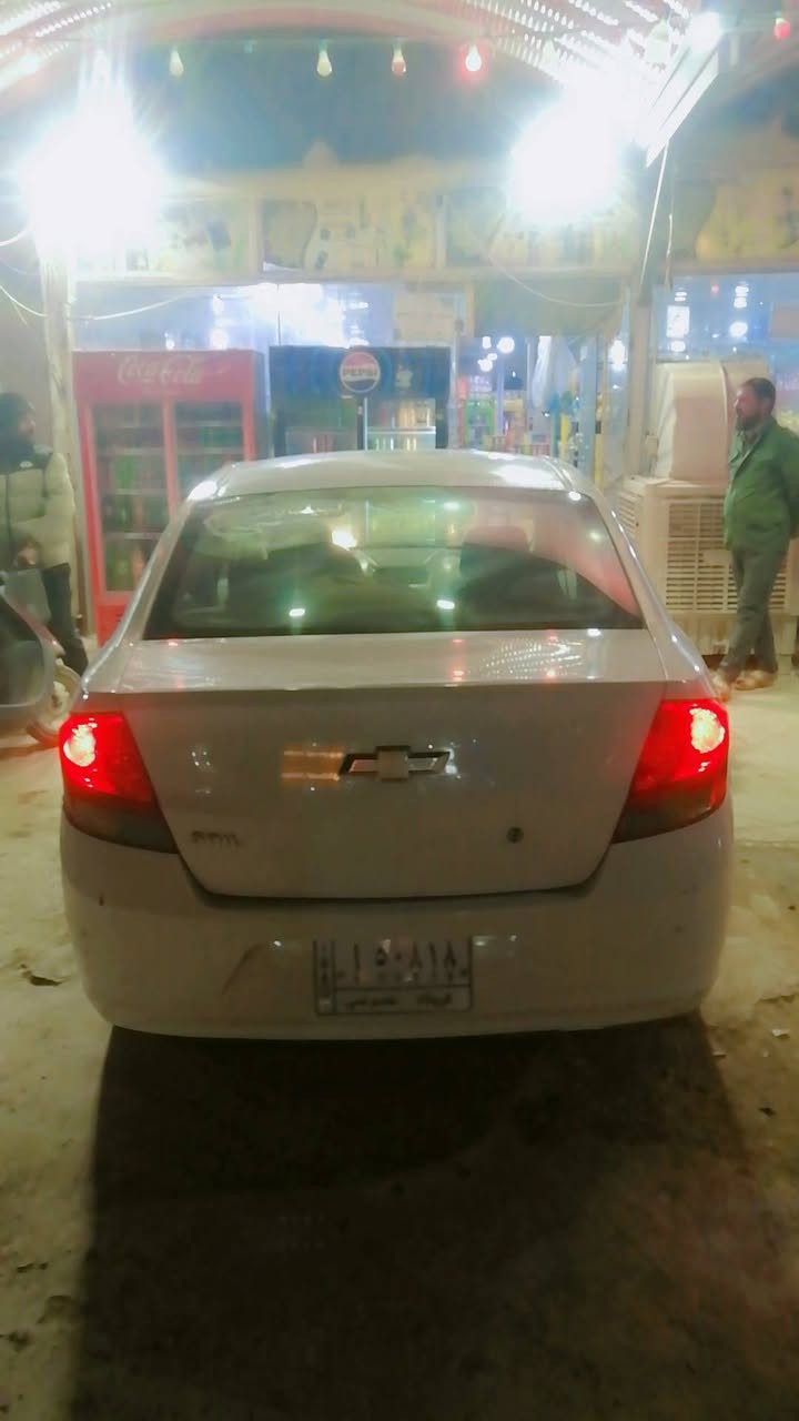 شوفر ليت خليجي مديل 12
كير مكينه كفاله + قطرت صبغ لا يوجد السيارا وارد خليجي
تخم تاير السيارا نضيفه ما متعوبه كفاله عامه 
رقم التصال. ***********
