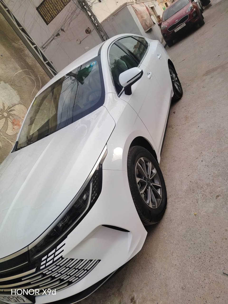 للبيع BYD Destroyer 05 موديل 2025

✅ فول مواصفات
✅ وارد صيني
✅ مكفولة وكالة
✅ بحالة الوكالة
✅ استخدام شخصي ونظيفة جداً
✅ اقتصادية بالوقود ومريحة بالقيادة
✅ جميع المواصفات والتجهيزات متوفرة
4000km
💰 السعر: 21,000 مليون دينار قابل للتفاوض بالمعقول

📞 للتواصل: ‭0783 808 9490‬

السيارة جاهزة ولا تحتاج أي مصروف، والله يبارك لصاحب النصيب. بغداد, العراق
