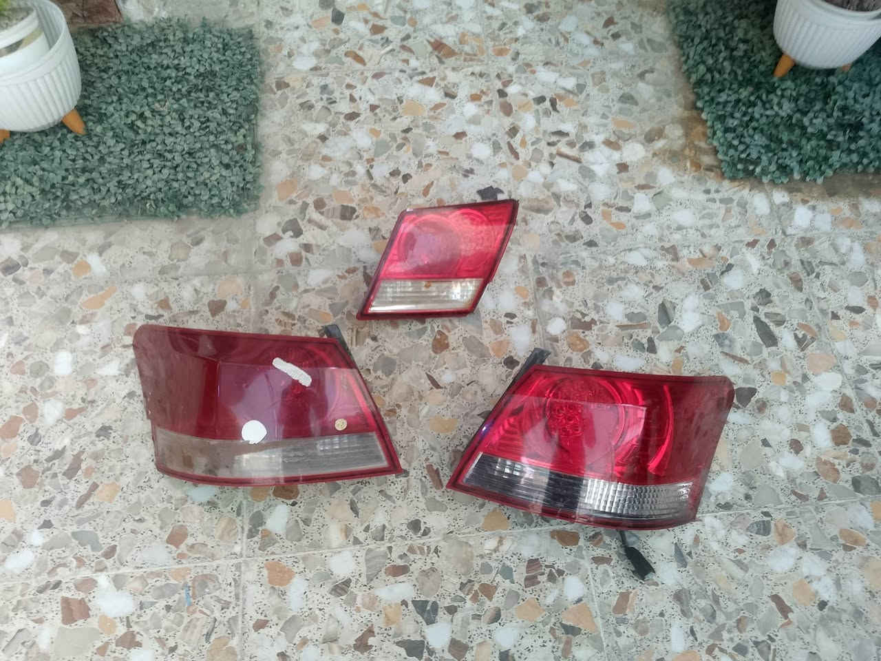 سلام عليكم بكلايت بي وايدي جي ثري جدد شغالات كلهن سعرهن 20 الرقم ***********
