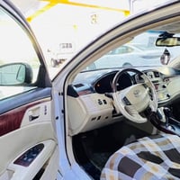 ئۆتۆمبێل: تويتا ئةفەلون موديل ٢٠١٢  قەباغ رةش ليمتد   ســــعر $ یەک کۆ...