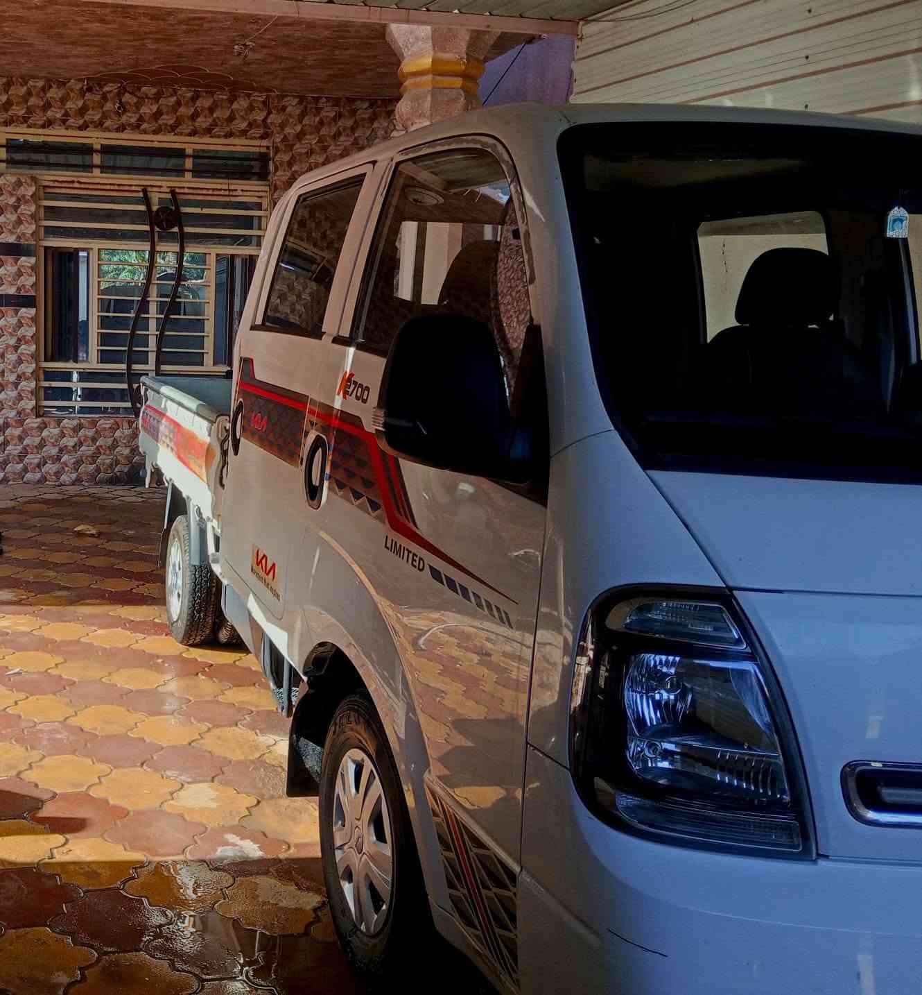 من رخصة أدمن:كيا حمل دبل قمارة مفتوح ٢٧٠٠موديل ٢٠٢٢رقم انكليزي بابل سنوية باسمي تحويل ثاني يوم مكفولة كفالة عامة تخم تاير حساسات تحكم ستيرن  محرك جديد تبريد فول. الاتصال موبايل وعلى الواتساب ***********اسيا *********** اثير كربلاء, العراق
