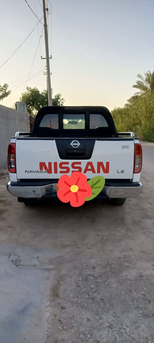 ​✨ ما شاء الله تبارك الله - للبيع فقط ✨
نيسان نافارا (Nissan Navara LE)، سيارة نظيفة جداً وجاهزة للاستخدام وبحالة ممتازة.
​🔹 المواصفات والترتيب:
​المحرك والناقل: أوتوماتيك (كير أوتوماتيك).
-​الحالة الخارجية: بدن نظيف ولون أبيض مميز مع ملصقات بلادها الجانبية.
-​الحالة الداخلية: غرفة مخمل باللون الأحمر الملكي، نظيفة جداً وبحالة الوكالة.
-​الإضافات: شاشة أندرويد حديثة متكاملة، تبريد ممتاز، تحكم مقود.
-​اللوحة: رقم مميز (اسليمانية).
​📍 مكان التواجد: [ديالى _ المقدادية] 
💵 السعر المطلوب: [    130 ]
📞 للتواصل والاستفسار: [   ***********  رقم]
​االسيارة مكفولة من أي نقص.رقم سليمانيه جديد سنويه جديده
