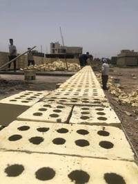 خلفة بناء اشتغل على الدبل وقطعي متواجد على الخاص او واتساب  0771909013...