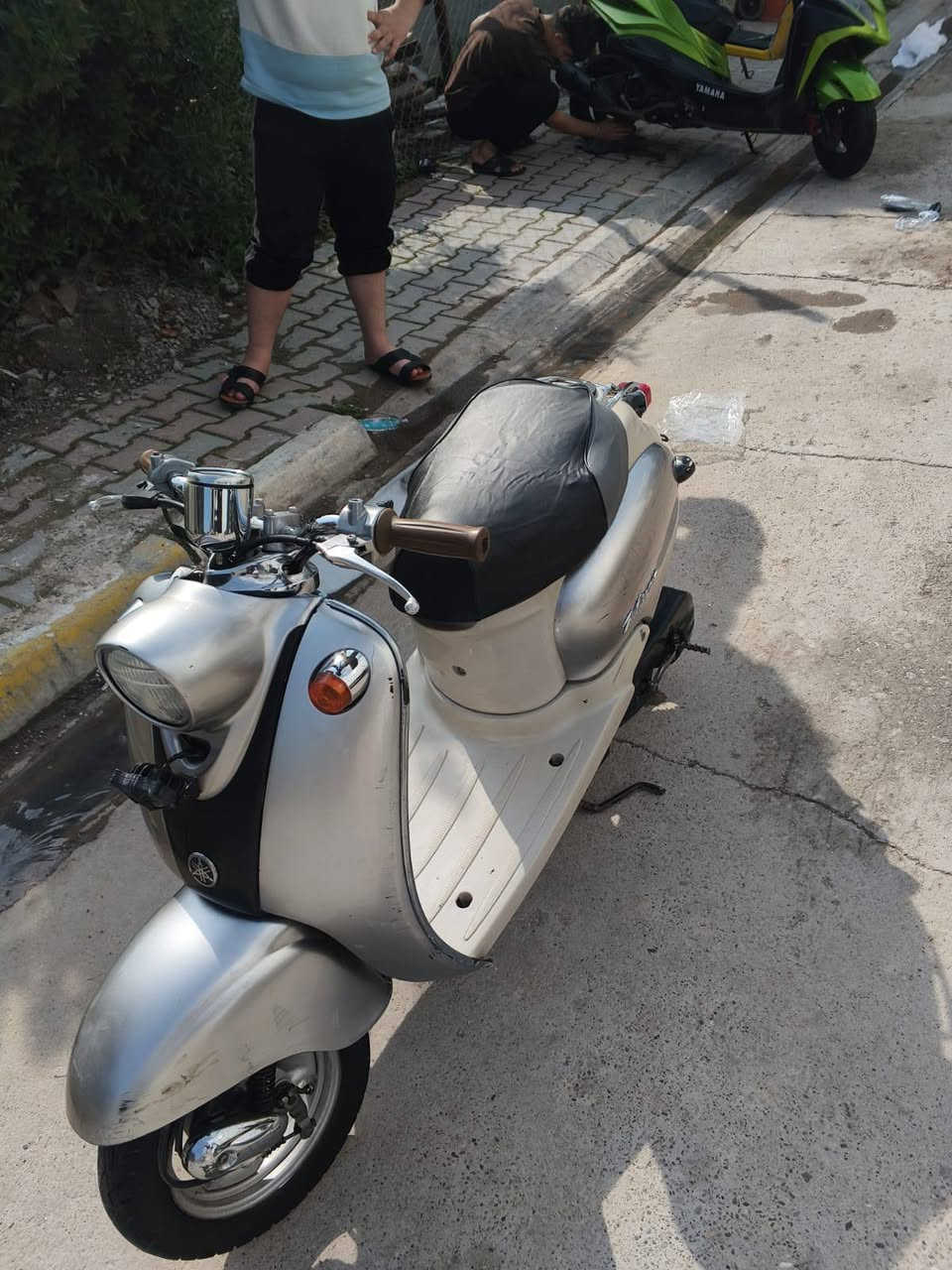 سلام عليكم عبدحليم لبيع فحل قفل اكسل محرك بلادي مامفتوح شرط نكره سلف نكره هندر تايرات جدت مابي أي عطل شرط سجين وسعر 575 وبي مجال للطيبين عنوان كركوك /حي العسكري / الرقم/*********** اخليكم على راسي
