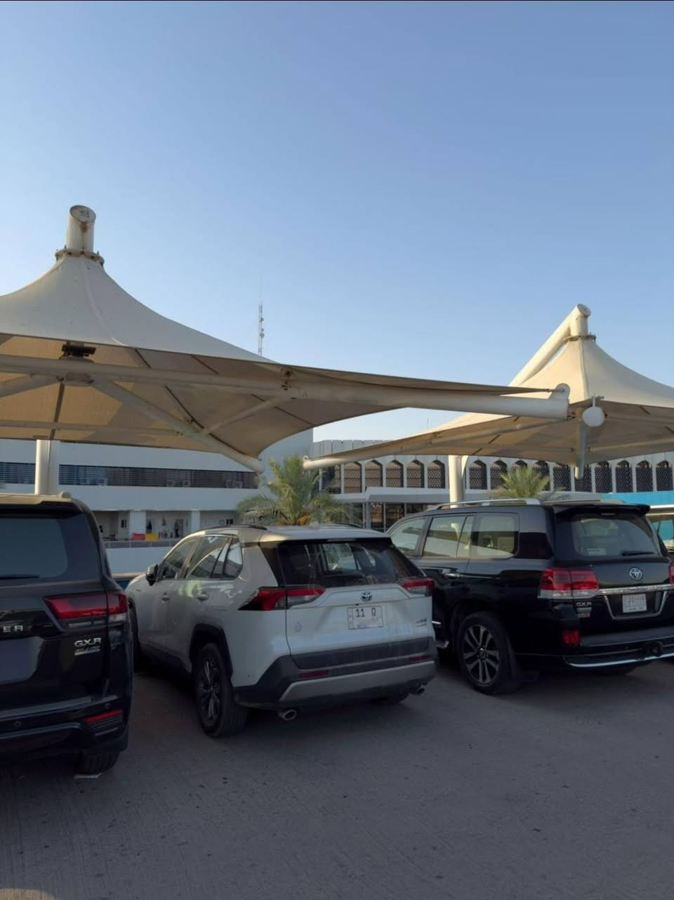 السلام عليكم اخوان
ما فور هايبرد

2024

ماشية 16

2.5L

كاميرات محيطيه 360

سقف بانوراما

وضعيات قيادة

تدفئة مقاعد

صندوق كهربائي

رادارات 

تحديد مسار

المقاعد جلد 

تبريد خلفي

كشاف ضباب و كشاف امامي

حساسات اماميه و خلفيه

داش كام 

مقاعد كهربائية

مكفولة كفالة عامة

الرقم :*********** متواجد واتساب او عل الخط فقط

السعر : 28.500 وبيها مجال انشاء الله 

الموقع : بغداد زيونه
