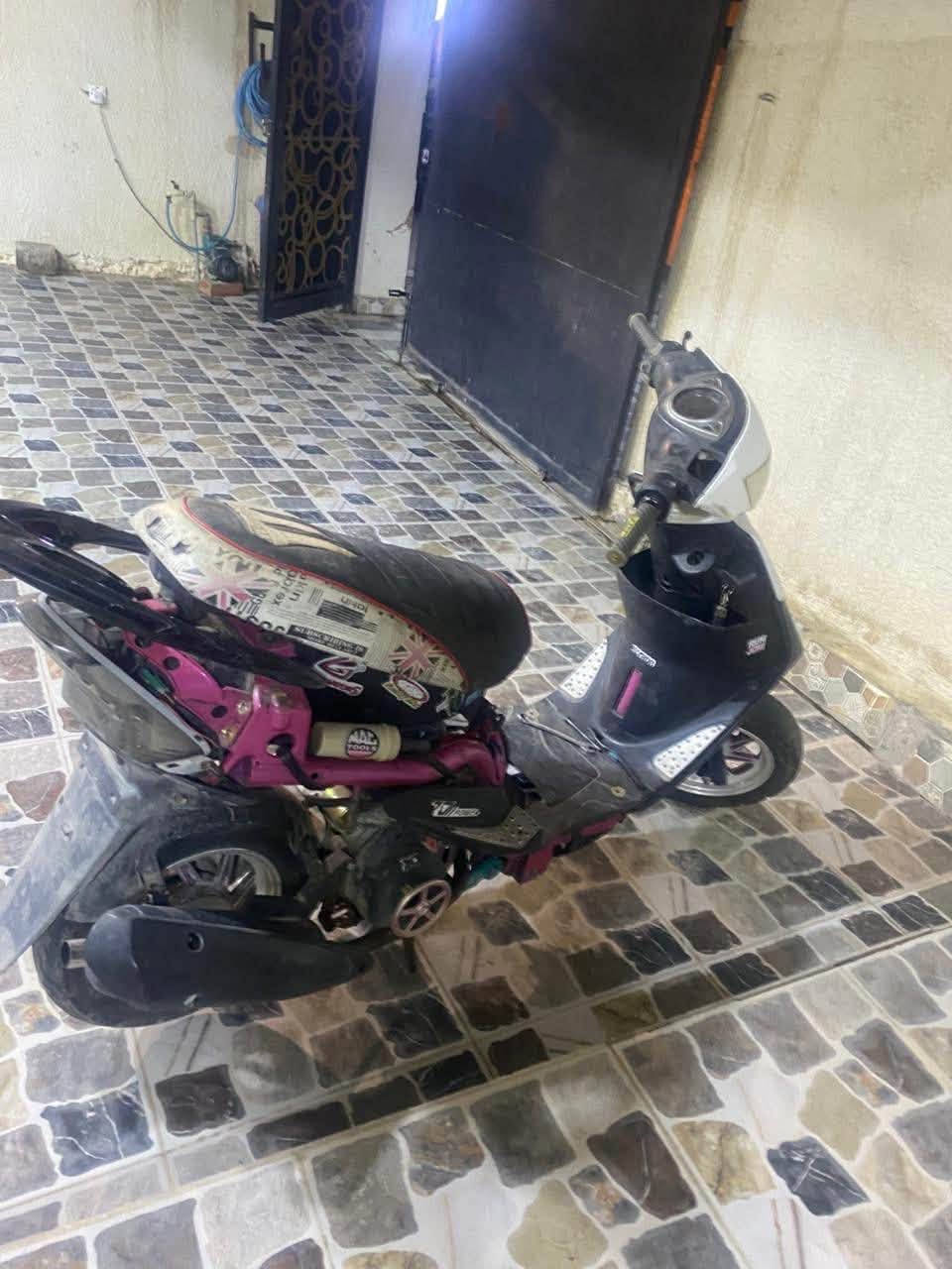 سلام عليكم دراجه للبيع الدراجه مليانه تزويد كشن اربع ولفات
فچ وصينيه رياضي 
شيال رياضي 
كلچات رياضي ووياها كلجات wf عوزها بس تصفير
قطره رياضي 
سبايدر اربع ولفات 
وكفراتها موجوده ناقصها بس كابريتر سعر 550 وبيها مجال


**إذا كنت صاحب هذا الإعلان وتريد حذفه لأي سبب، رجاءا أرسل رسالة إلى الدعم الفني**