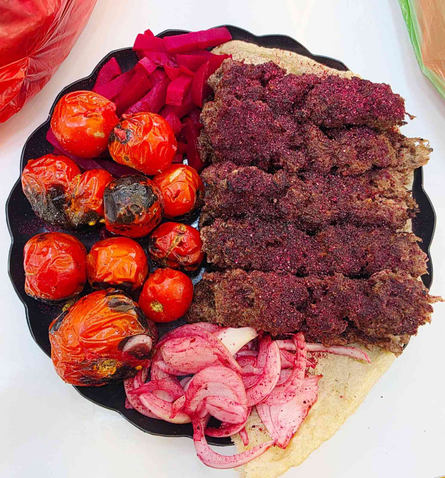 متوفر للفطور 
الحجز واتساب  ***********
توصيل داخل الشطره الف... 

باجه 
برياني
مندي دجاج 
تمن ومرك 
دجاج ع التمن 
دجاج شوي
كباب 
مشويات. 
كبب 
بورك 
سمبوسه 
بقلاوه
زنود الست
كنافه 
لبن 
شوربه
