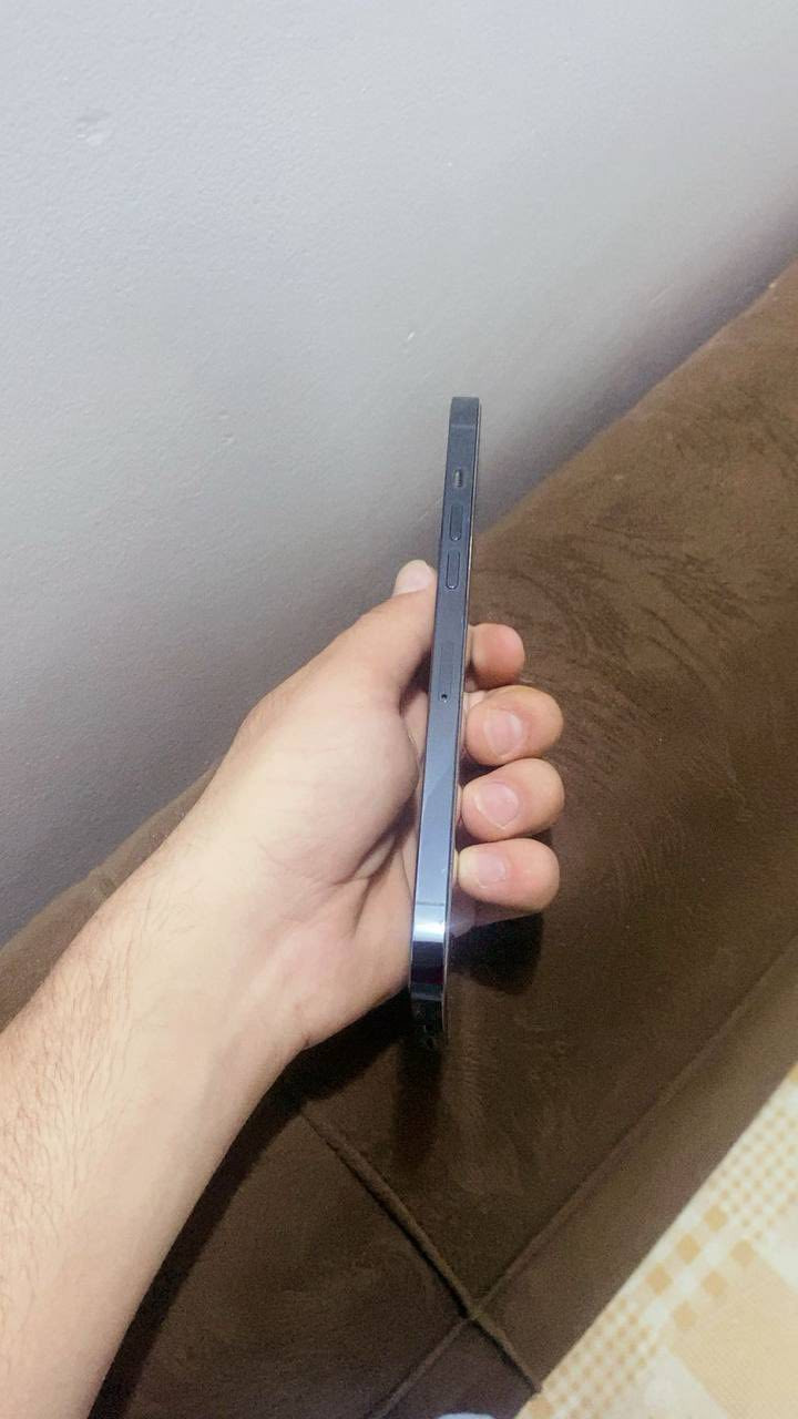 ايفون ١٢ برو ماكس
بطاريه ٧٨ صرف طبيعي 🔋
شاشه ثلاث خيارات 
الجهاز بلادي 
ذاكره ٢٥٦
جهاز بلادي نضافه ١٠٠ الكامرا ضالمته بالتصوير 
السعر ٤٥٠ بي مجال حك الجيه 🔥


**إذا كنت صاحب هذا الإعلان وتريد حذفه لأي سبب، رجاءا أرسل رسالة إلى الدعم الفني**