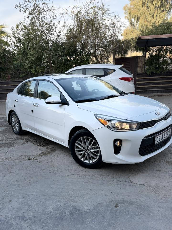 كيا ريو 2019فول واحد /واحد 
سياره بصمه سلايت  كشنات تدفئه استيرن تدفئه
فول
ظرر نص جاملغ خلفي ونصف قبغ صندوق 
ماشيه 79الف كيلو متر
سياره جاهزه ماتصرف الف عليها 
مكانها حي النور سعرها 128بيها مجال بسيط
السياره كيرها AT
للاستفسار الاتصال على 
***********
***********
