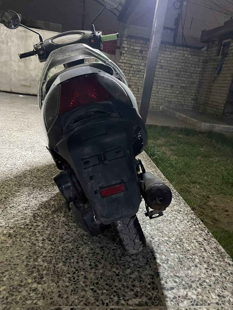 سلام عليكم دراجه ماكس البيع 350 بغداد جسر ديالى ***********
