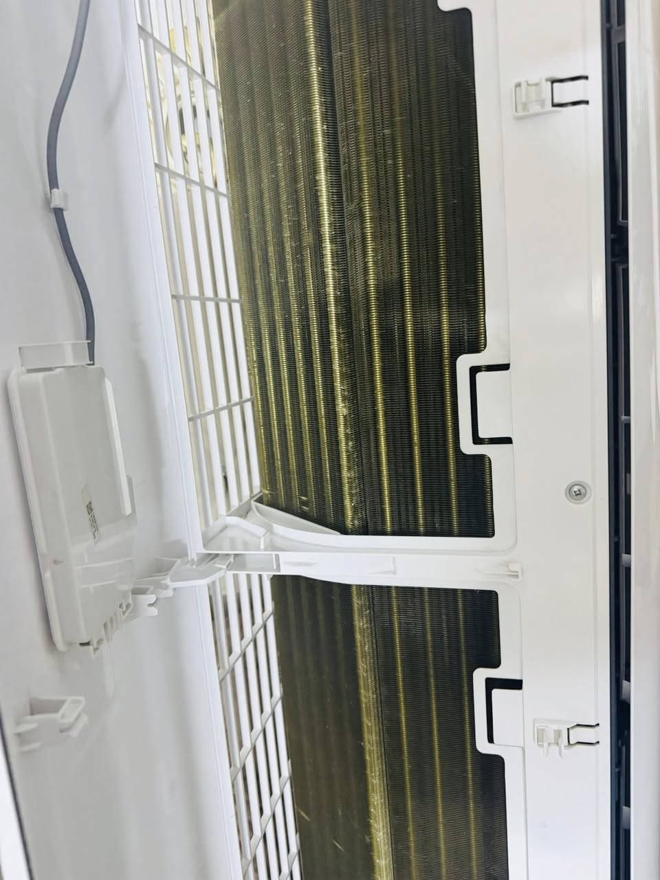 سبلت ٢ طن هايسنز انفيرتر تحكم امبير إنتاج ٢٥ 
غازه مقفول مشتغل اقل الشهر تنصب بشهر التاسع بعده بضمان 
سعره 700 الف بيه مجال
*********** 
بغداد
