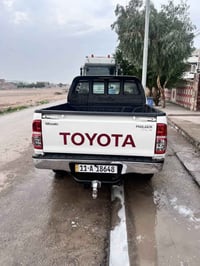 هايلوكس 4x4 • ٢٠١٠ • مكينة مكفوله