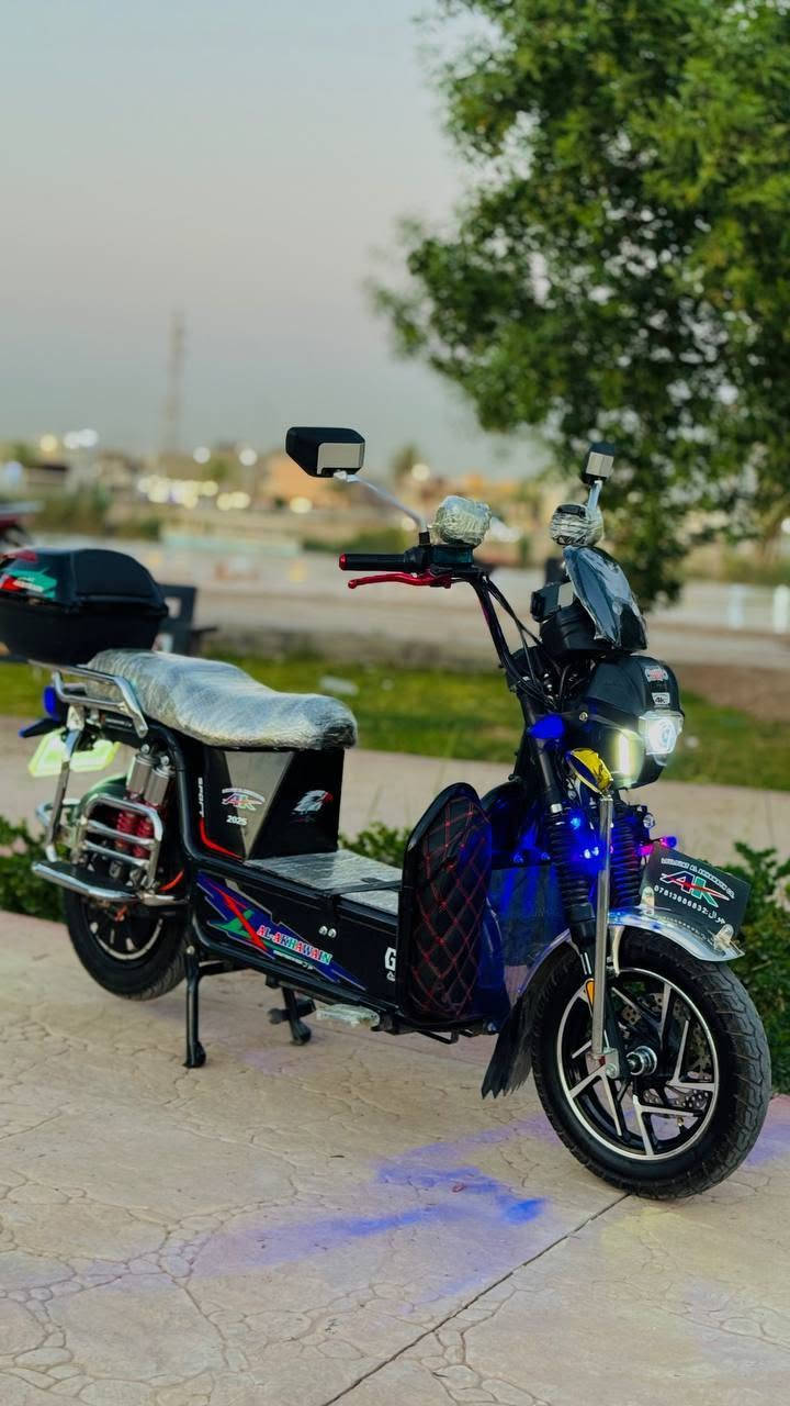 بسم الله نبدأ الي يدور دراجة ممستخدمة وجاهز يكمل المنشور وبالعافية عليك
جبلي اخوين موديل ٢٠٢٥ ستيرن ٧ الوان ممشى الف فقط(اخت الزيرو)
مكفولة كفاله عامة من كلشي  برغي واحد مناقصها ومتخلي عليها ربع تدك سويج وتطلع دراجة مال جناي مستخدمه شهرين فقطط..
مواصفاتها 
-لايت زنون عالي ناصي + اشاير تجاه ورباعيكل كهربائياتها جديدة
ـ جهاز انذار ومانع سرقة 
- تشغيل عن بعد +بصمة اصبع +سويج
-6بطاريات جدد جدد ٣٦ امبير كلهن يقرن ١٠ ونص
-شاحن الاصلي (تفصل من يمتلي شحن)
- 6دبلات بحالة الوكالة (من تمشي بيها سفينة )
-تخم تايرات بعدهن جدد لان ممستخدمه هواي الدراجة 
-صندوق خلفي كبير 
بمختصر مفيد الدراجة تاخذها وكأنو زيرو مماشية ابدددد
سبب البيع محتاج فلوسها لضرف خاص الله يجافيكم الشر
سعرها 650 وبيها مجال للشراي 
مكاني الفلوجة 
للتواصل خاص


**إذا كنت صاحب هذا الإعلان وتريد حذفه لأي سبب، رجاءا أرسل رسالة إلى الدعم الفني**