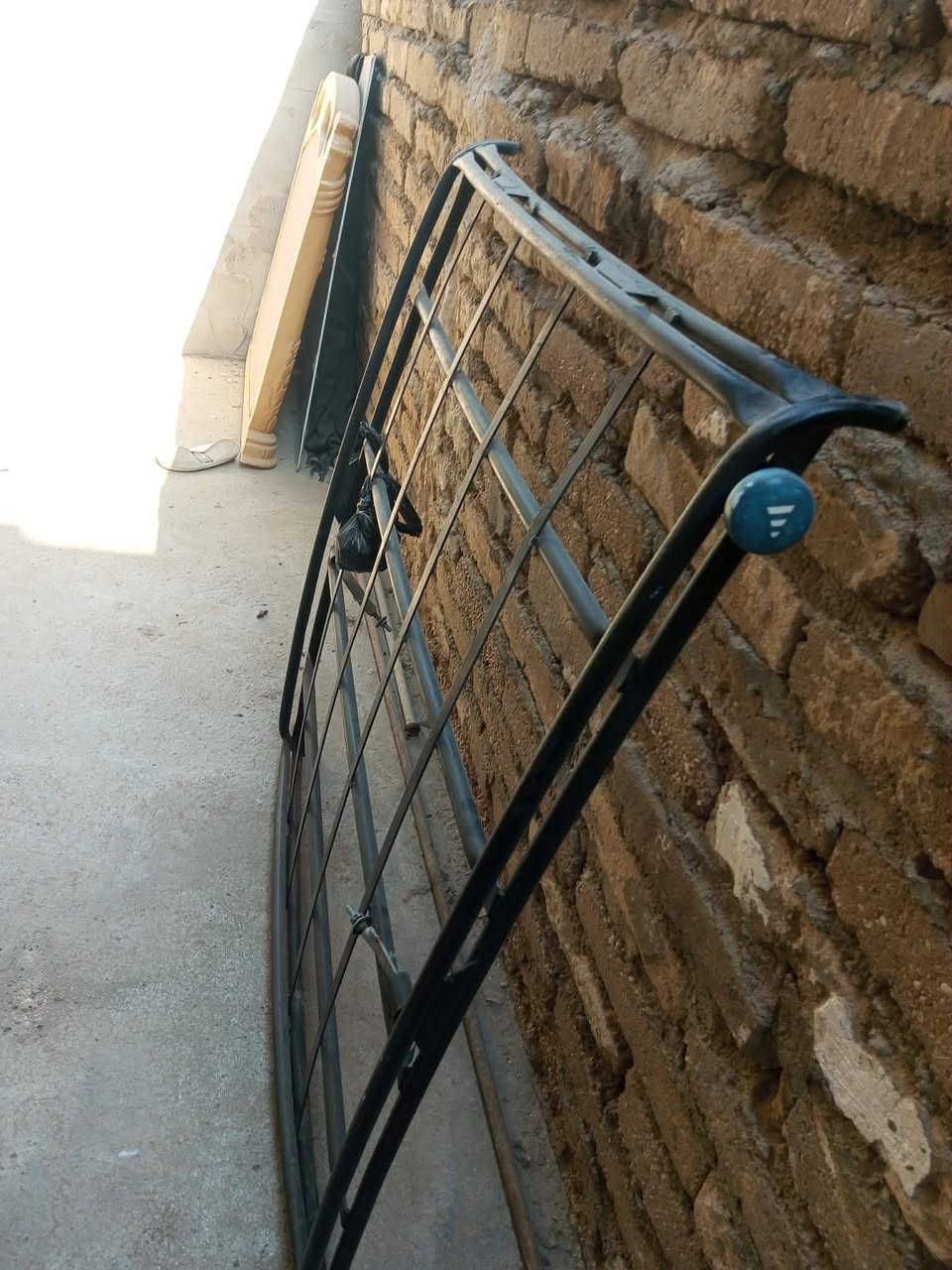 سلام عليكم غراض للبيع الشراي الإتصال ***********
