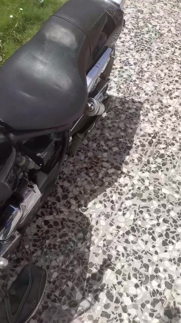 شادو سلاشر 400cc موديل 2006
بدون اوراق 
داخلة للعراق 2016 مكينة كير مكفولات 

نقوصات أمرايات اشاير صفاحيات

 عداد اضوية تشتغل  السهم ميصعد 

مكاني بغداد الدورة السعر مليون و نص


**إذا كنت صاحب هذا الإعلان وتريد حذفه لأي سبب، رجاءا أرسل رسالة إلى الدعم الفني**