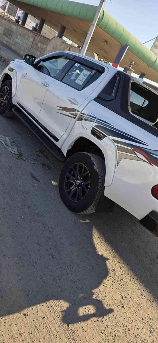 سلام عليكم هايلوكس جي ار فور ويل
موديل 2023.    السعر 388 بيه مجال 
 مكفوله من صبغ بيه بارد موضح بل سونار 
فووول مواصفات 
رقم سيلمانيه تحويل ثاني يوم 
استفسار اتصال ***********
