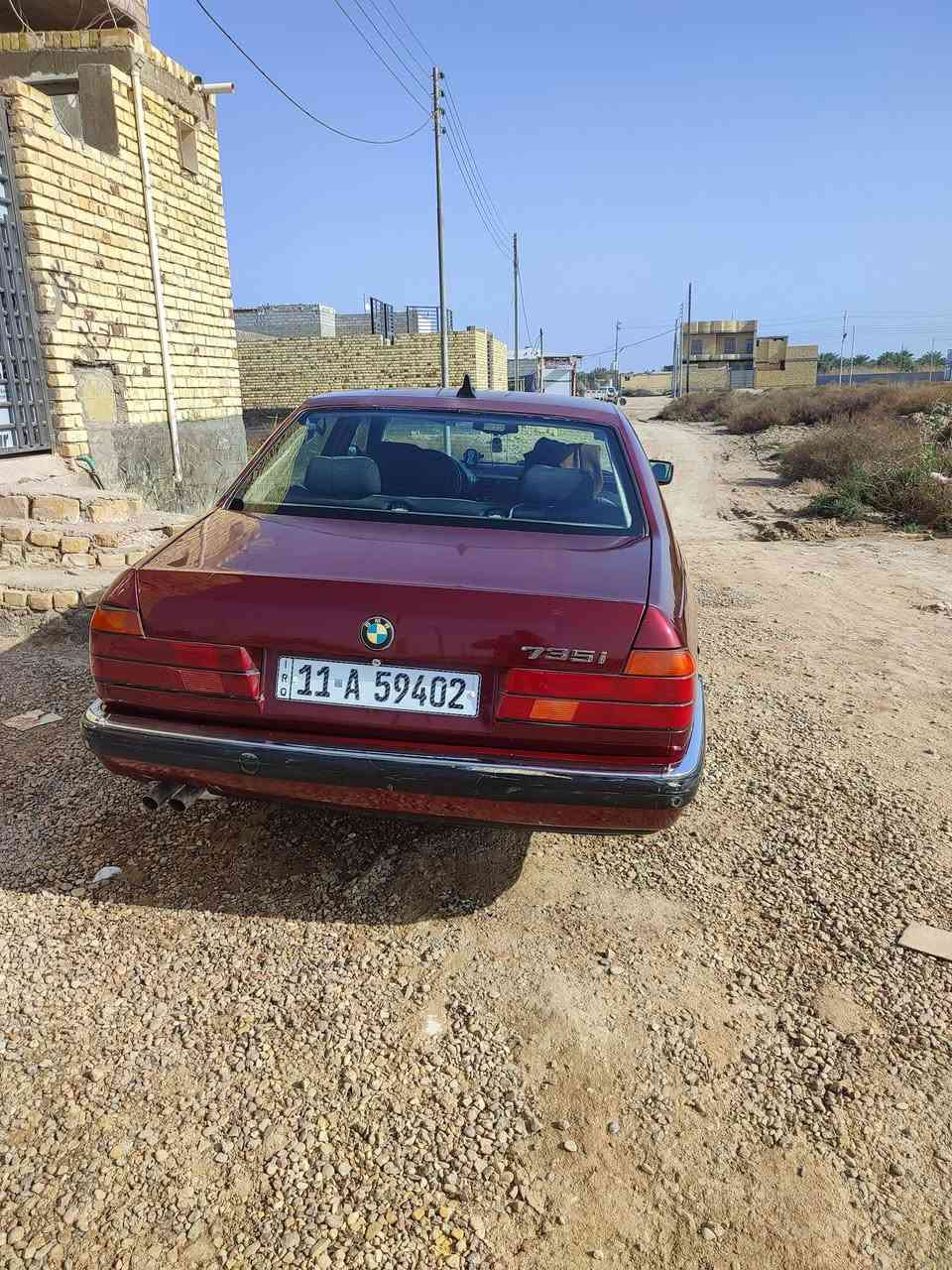 السلام عليكم بي ام دبليو للبيع او مراوس موديل 1992 رقم انكليزي اصوليات كاملة أي نقص مابيه تبريد شغال سنويه ال27 تنتهي سعرها 43 وبيها مجال خابرني لو تراسلني واتساب ***********

