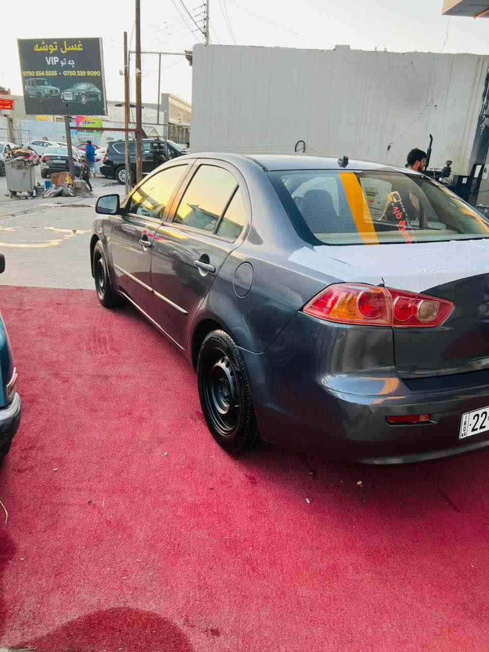 Lancer qrsh 2008 
لانسەر قڕش ٢٠٠٨ 
مەکینە ٢،٠ مەڕغوب 
عام بۆ جوانی 
بێ لێدران پێش و پشت کەپس جەکوجی لێنەدرایە
ڕەقەم و سەنەوی نوێیە 
بێ مسروفە 
مەکینە بەشەرت
کارەبایات بەشەرت
بەناوکردن و تەحویل بەشەرت 
تێبینی :- گێڕەکەی کاتێک دەدەیتە D تەپەیەک دەکا باقی لە گۆڕین و بەدل کردن هیچ کێشەی نیە تەنها کاتێک دەدەیتە گێڕ تەپەیەک دەکا 
باقی سەیارەکە بەشەرت 
نرخی ٧٦$ وەرەقە و محامەلە 
هەولێر 
*********** أربيل, العراق
