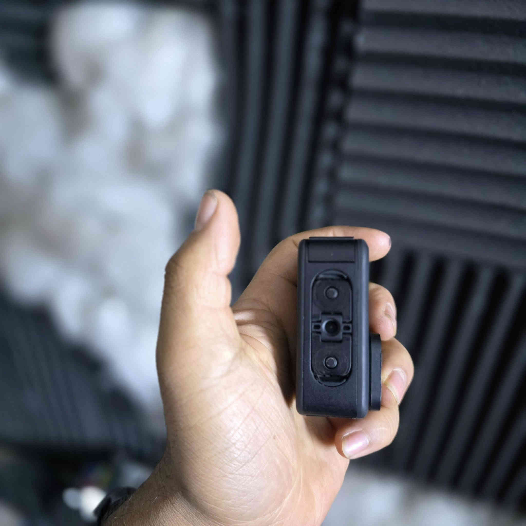 السلام عليكم عدي كامره كوبرو اخت جديده مستعمله حيل قليل وياها غراضها ستاند وقواعد موضحات ومبيها كل عيب مكفوله ضمان ثلث ايام مكاني بغداد مدينه صدر رقمي (***********) 
السعر 400 قفل بعدها جديده
