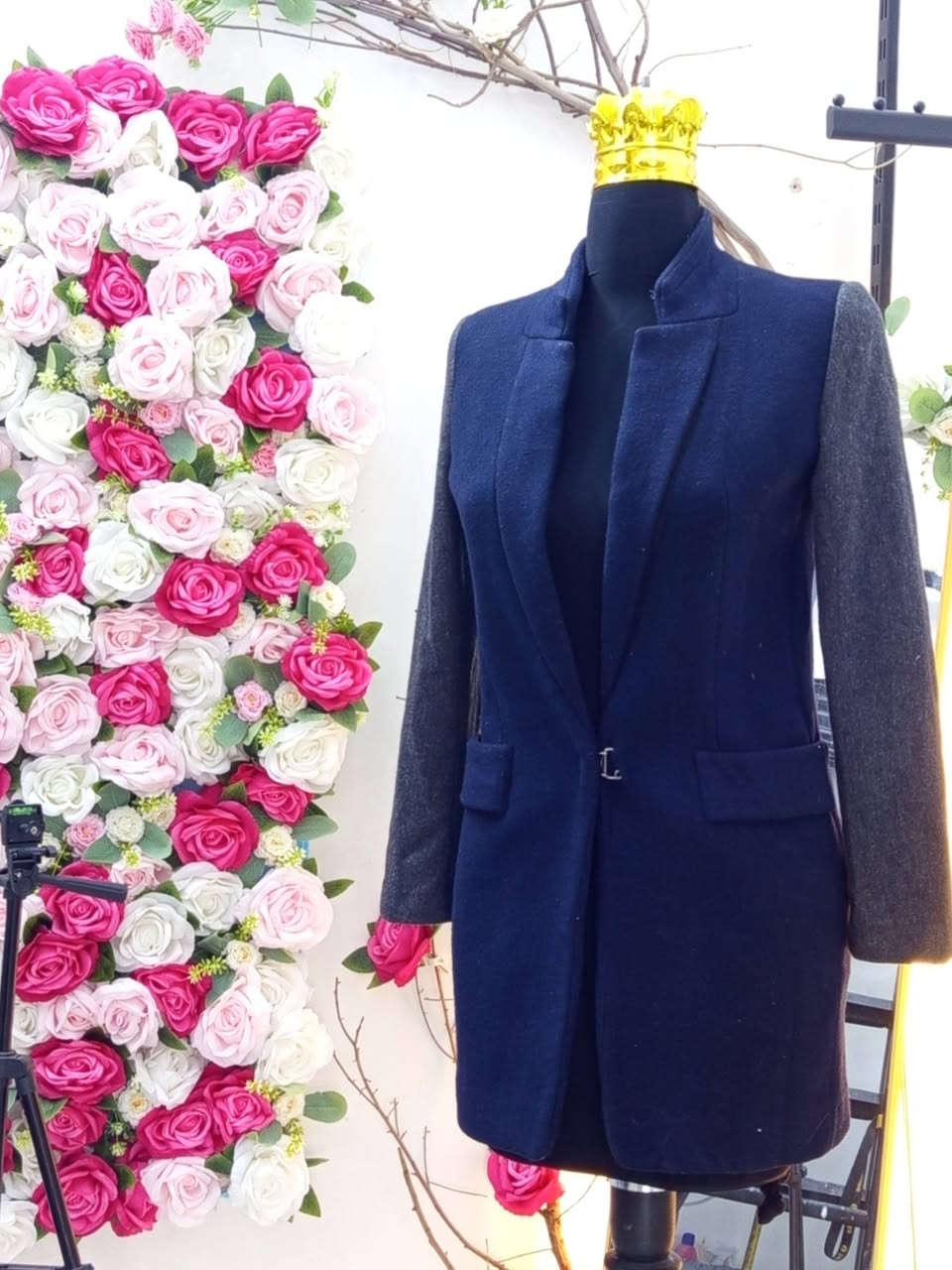 مرحبا بنات حبيباتي اليوم باقي اخر كم قطعه كوت القطعه على ٧ و ٦ و ٥ الي يعجبكم صورو دزو واتساب ***********
 أو فيس بوك اتشرف بيكم حيل حلوات وراقيات وانيقات
